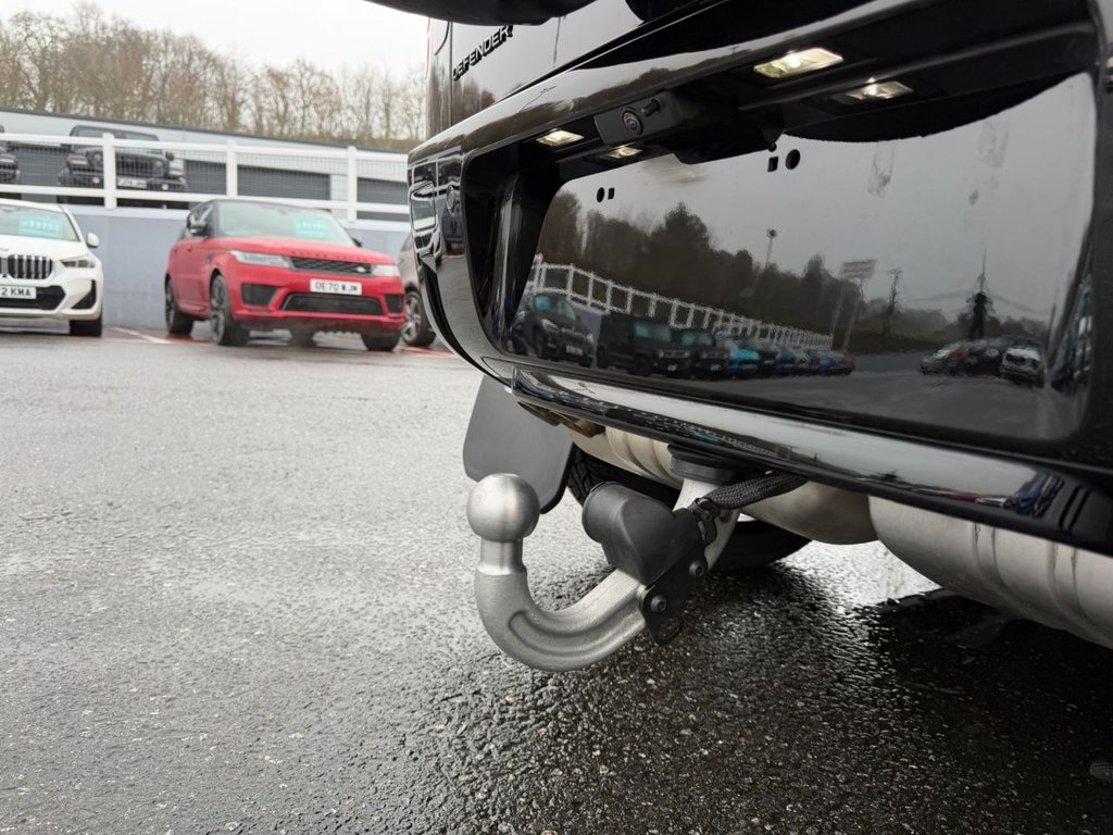 Used Land Rover Defender 110 2026 for sale - 77919577: Photo 32