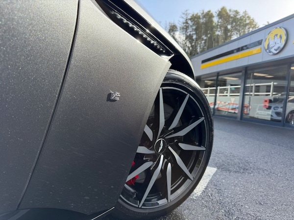 Used Aston Martin DB11 2017 for sale - 76163238: Photo 27
