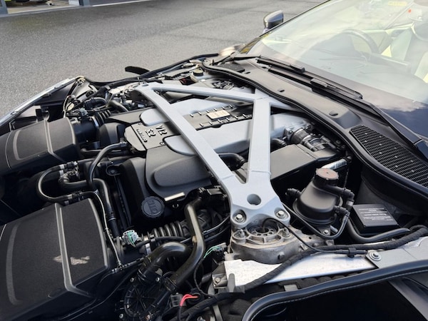 Used Aston Martin DB11 2017 for sale - 76163238: Photo 30