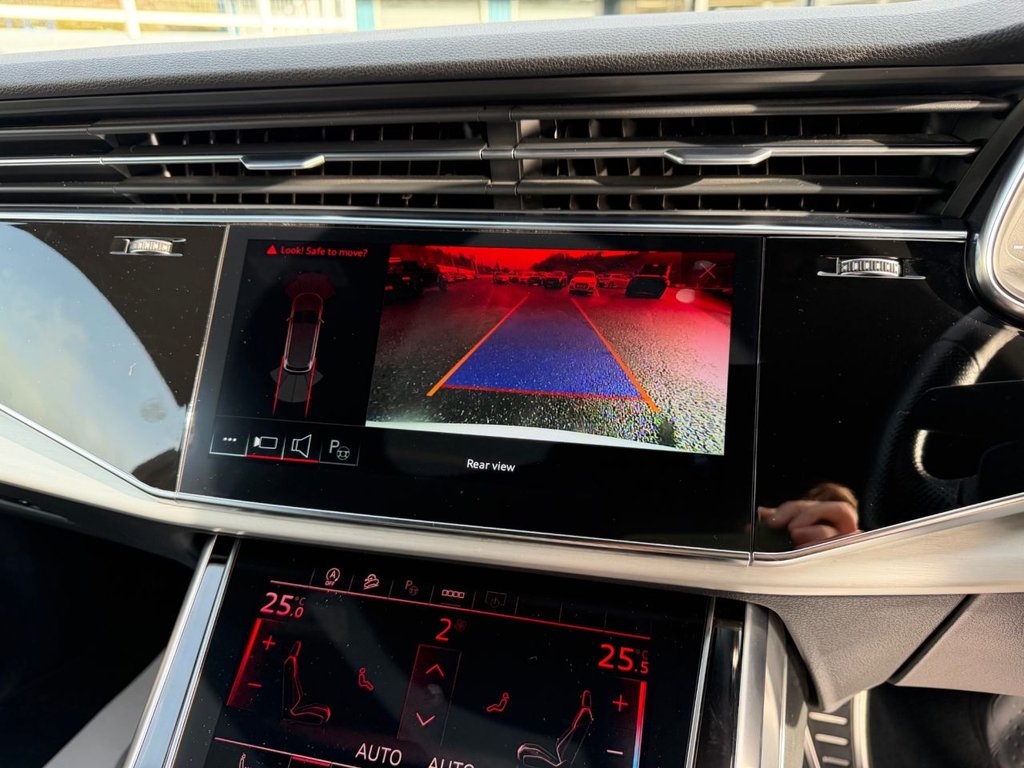 Used Audi Q7 2022 for sale - 77632019: Photo 38