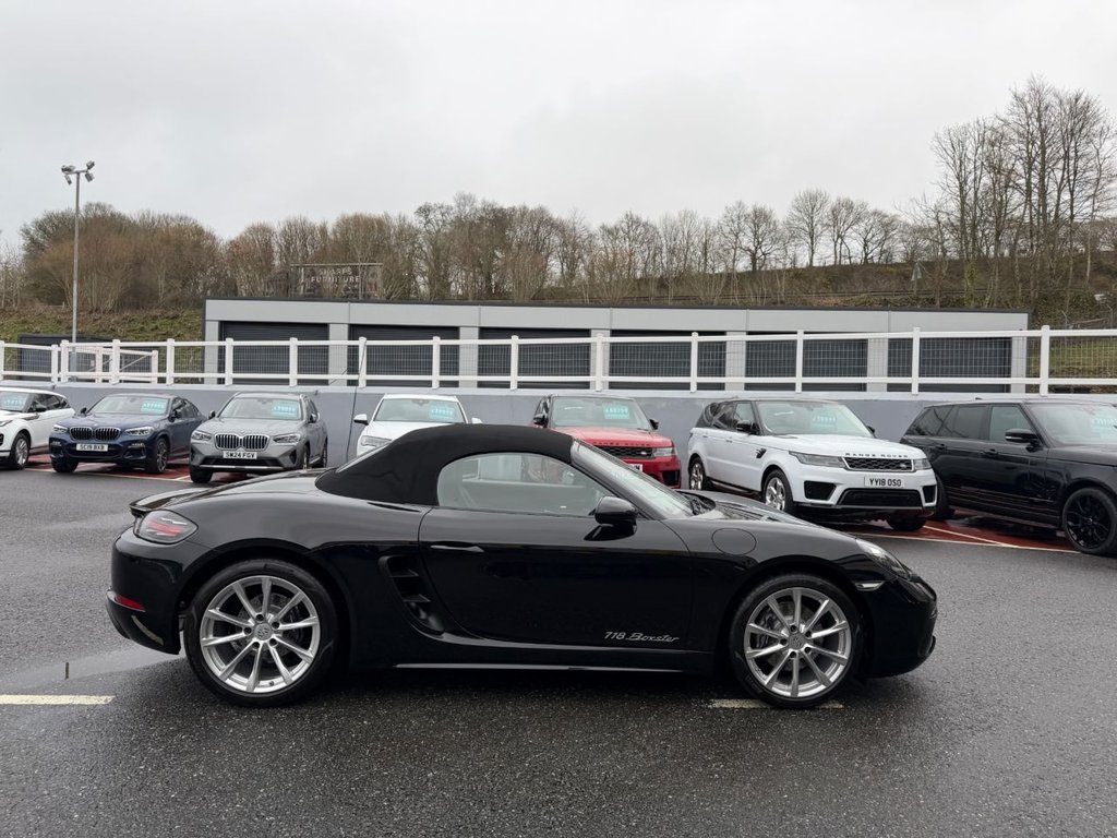 Used Porsche Boxster 2018 for sale - 77904995: Photo 42