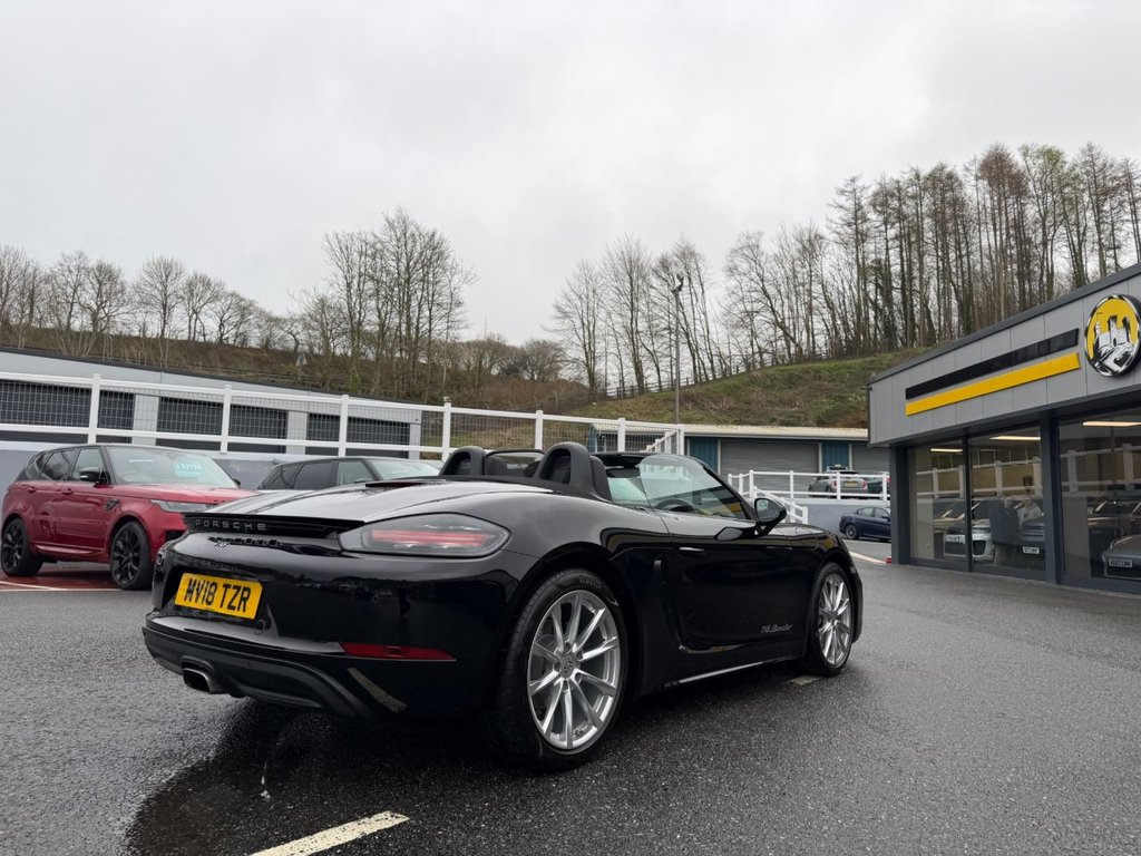 Used Porsche Boxster 2018 for sale - 77904995: Photo 7