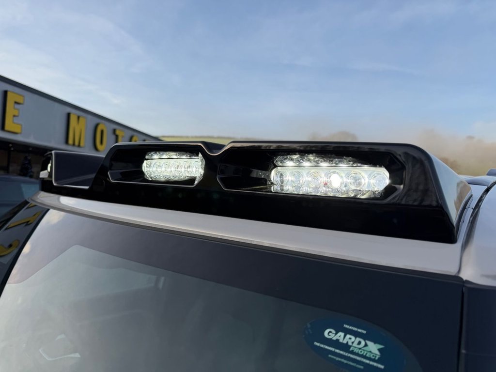 Used Land Rover Defender 110 2025 for sale - 76900320: Photo 22