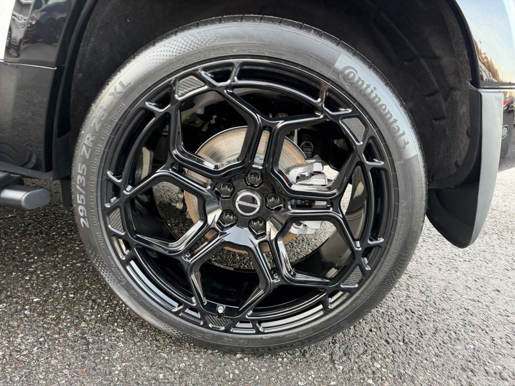 Used Land Rover Defender 110 2025 for sale - 76900320: Photo 28