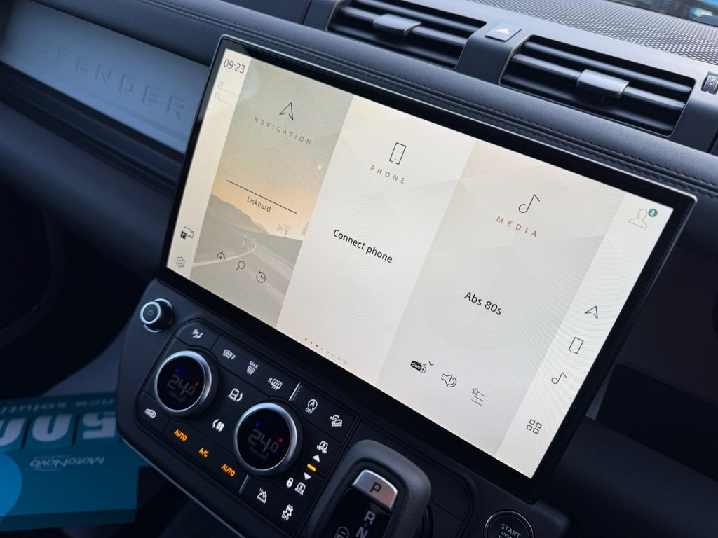 Used Land Rover Defender 110 2025 for sale - 76900320: Photo 32