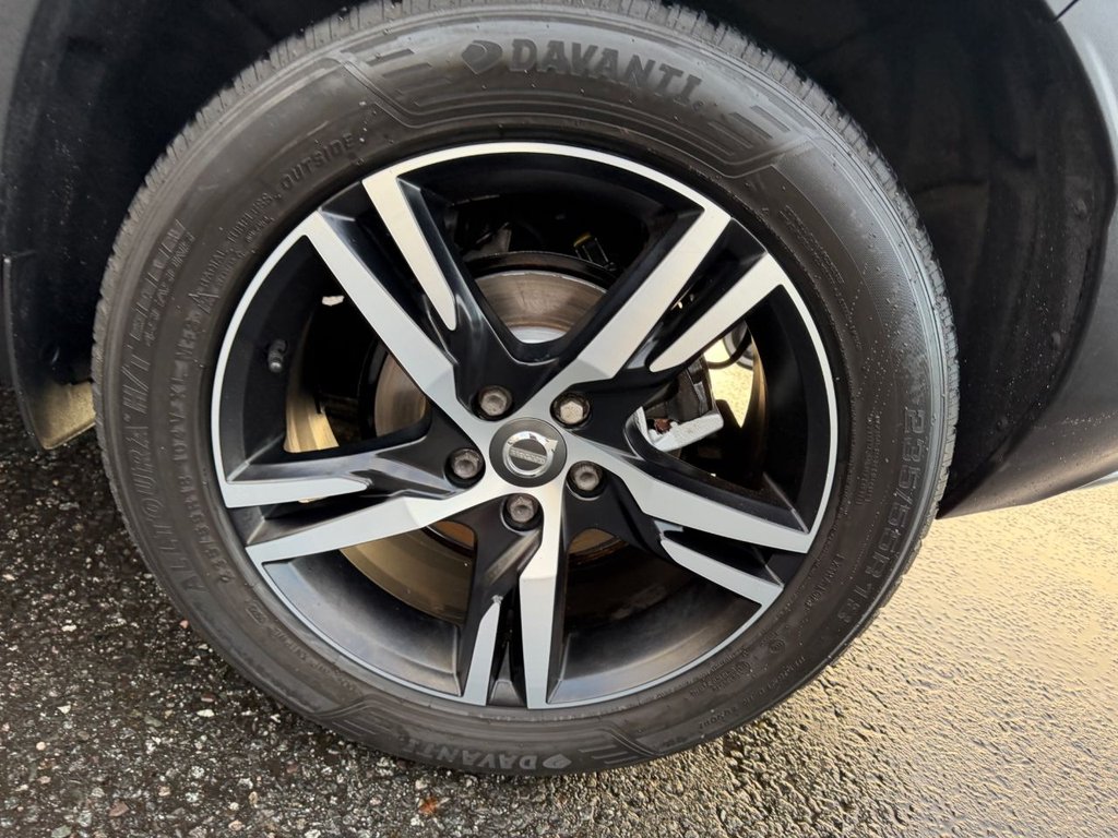 Used Volvo XC40 2020 for sale - 77227593: Photo 42