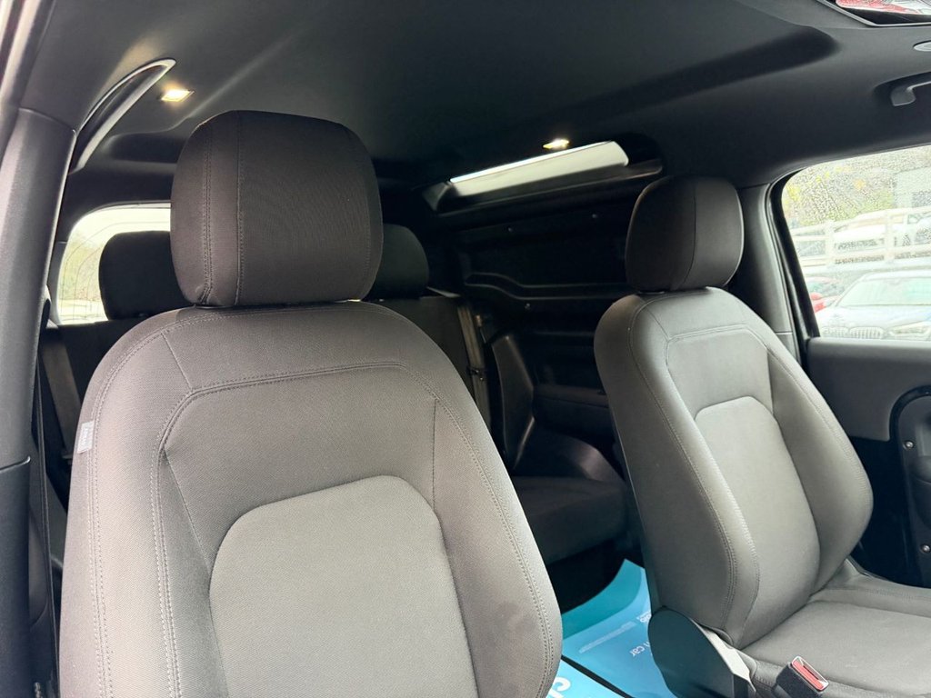 Used Land Rover Defender 2023 for sale - 76783503: Photo 11