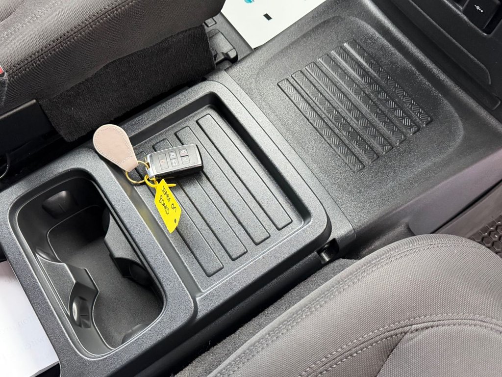 Used Land Rover Defender 2023 for sale - 76783503: Photo 17