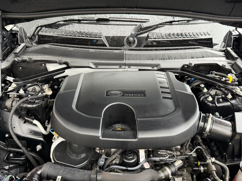 Used Land Rover Defender 2023 for sale - 76783503: Photo 25