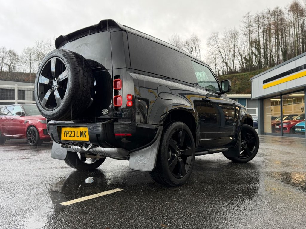 Used Land Rover Defender 2023 for sale - 76783503: Photo 35