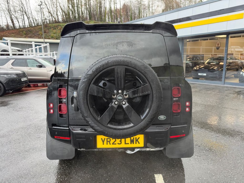 Used Land Rover Defender 2023 for sale - 76783503: Photo 6