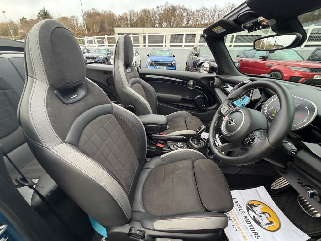 Used MINI Convertible 2023 for sale - 77383982: Photo 13
