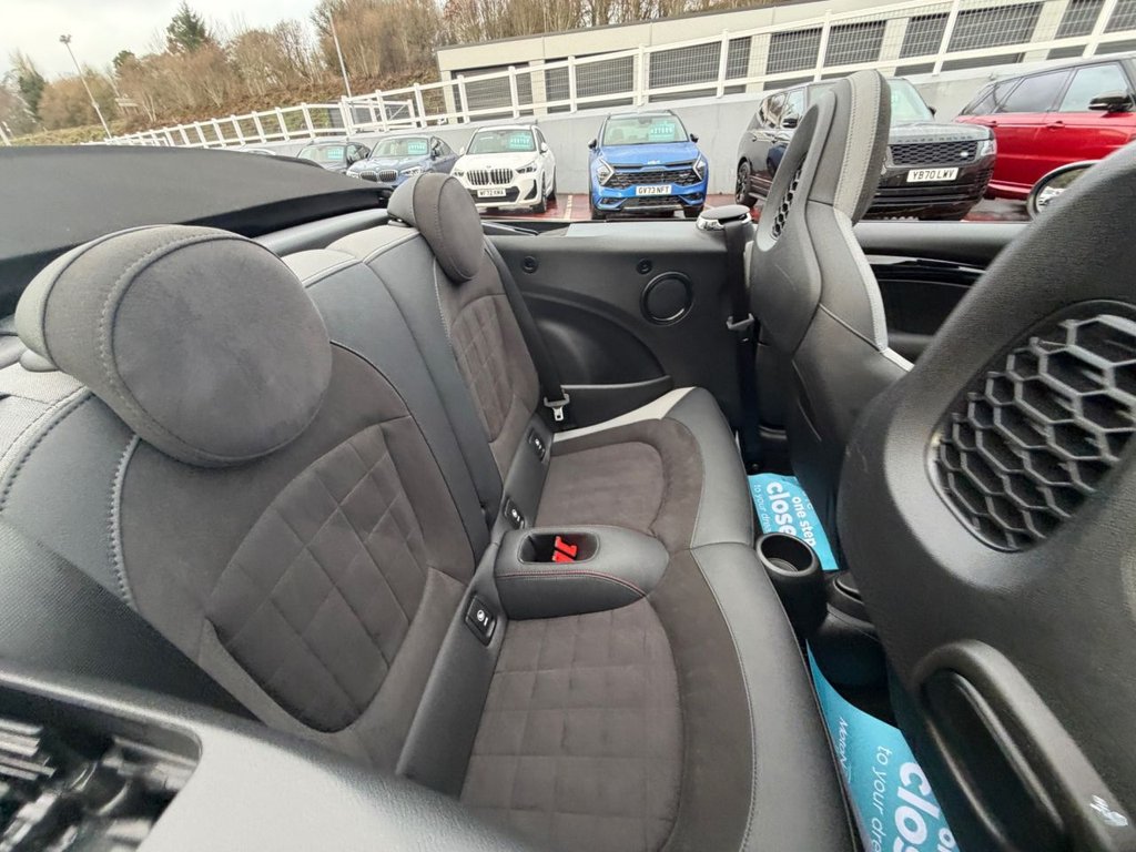 Used MINI Convertible 2023 for sale - 77383982: Photo 14