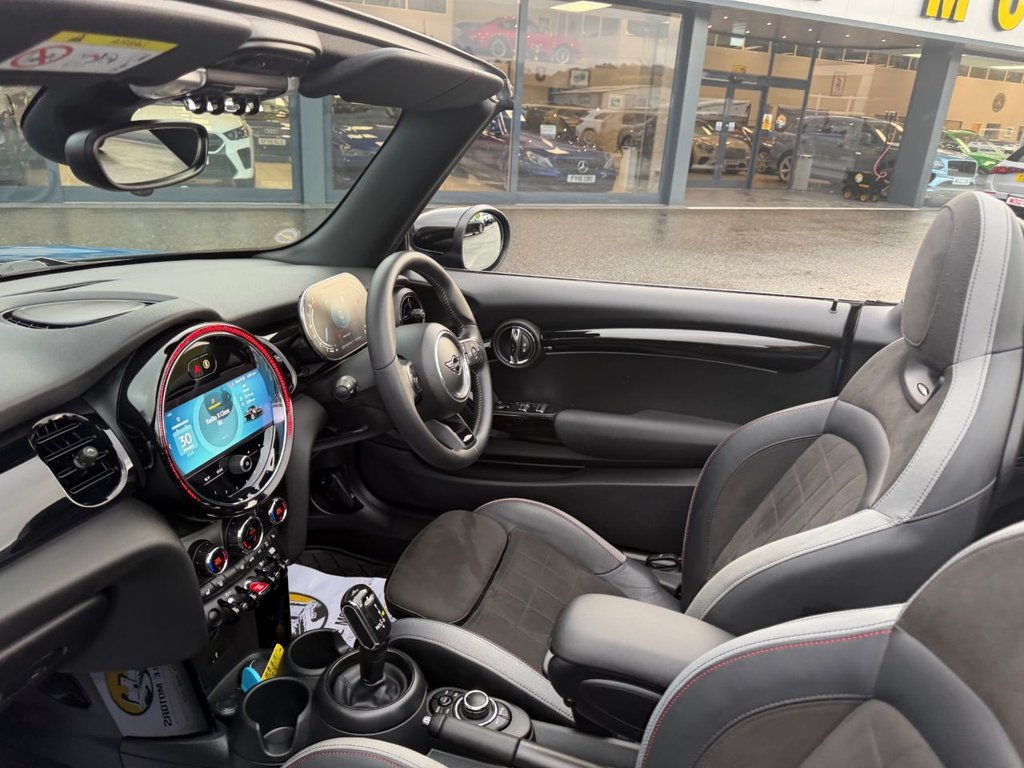 Used MINI Convertible 2023 for sale - 77383982: Photo 20