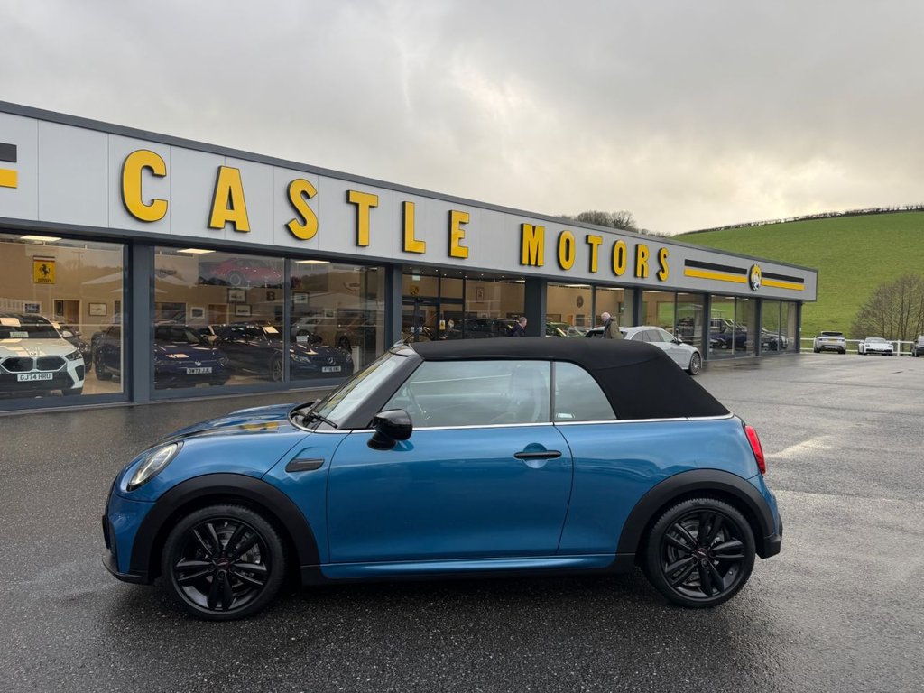 Used MINI Convertible 2023 for sale - 77383982: Photo 4