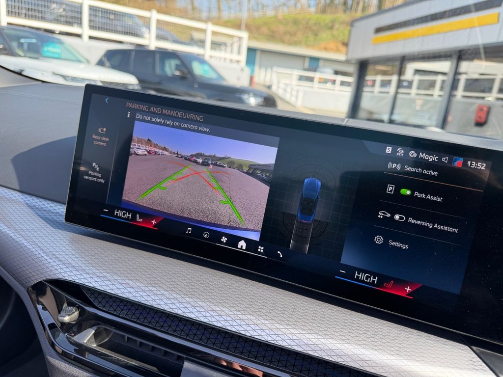 Used BMW 4 Series 2024 for sale - 77967053: Photo 38