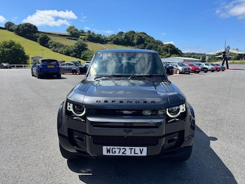 Used Land Rover Defender 2022 for sale - 75149207: Photo
