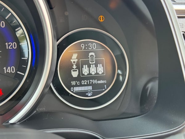 Used Honda Jazz 2018 for sale - 74516910: Photo 19
