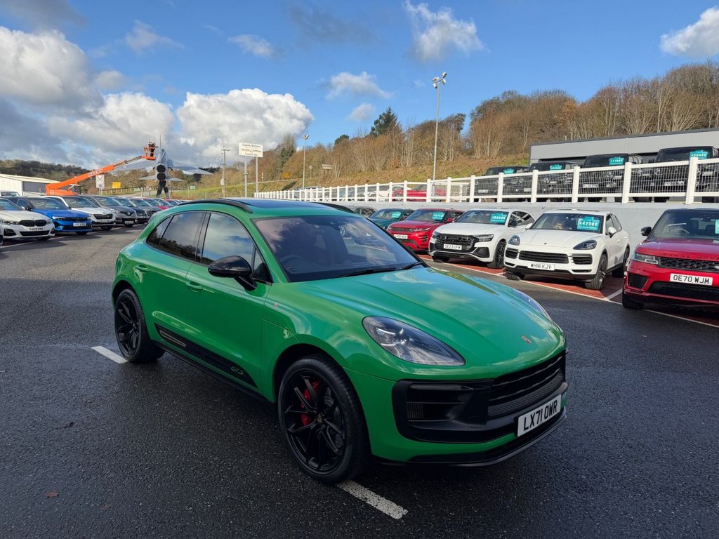 Used Porsche Macan 2021 for sale - 76740617: Photo 1