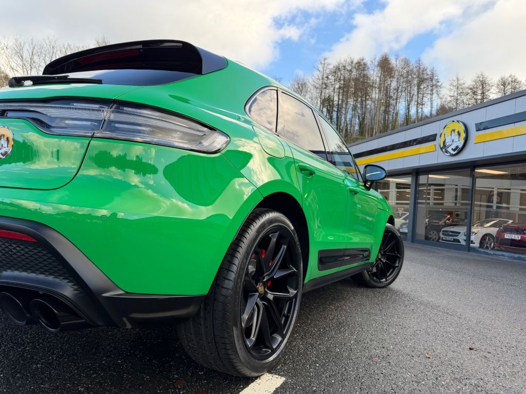 Used Porsche Macan 2021 for sale - 76740617: Photo 37