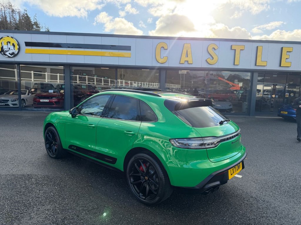 Used Porsche Macan 2021 for sale - 76740617: Photo 5