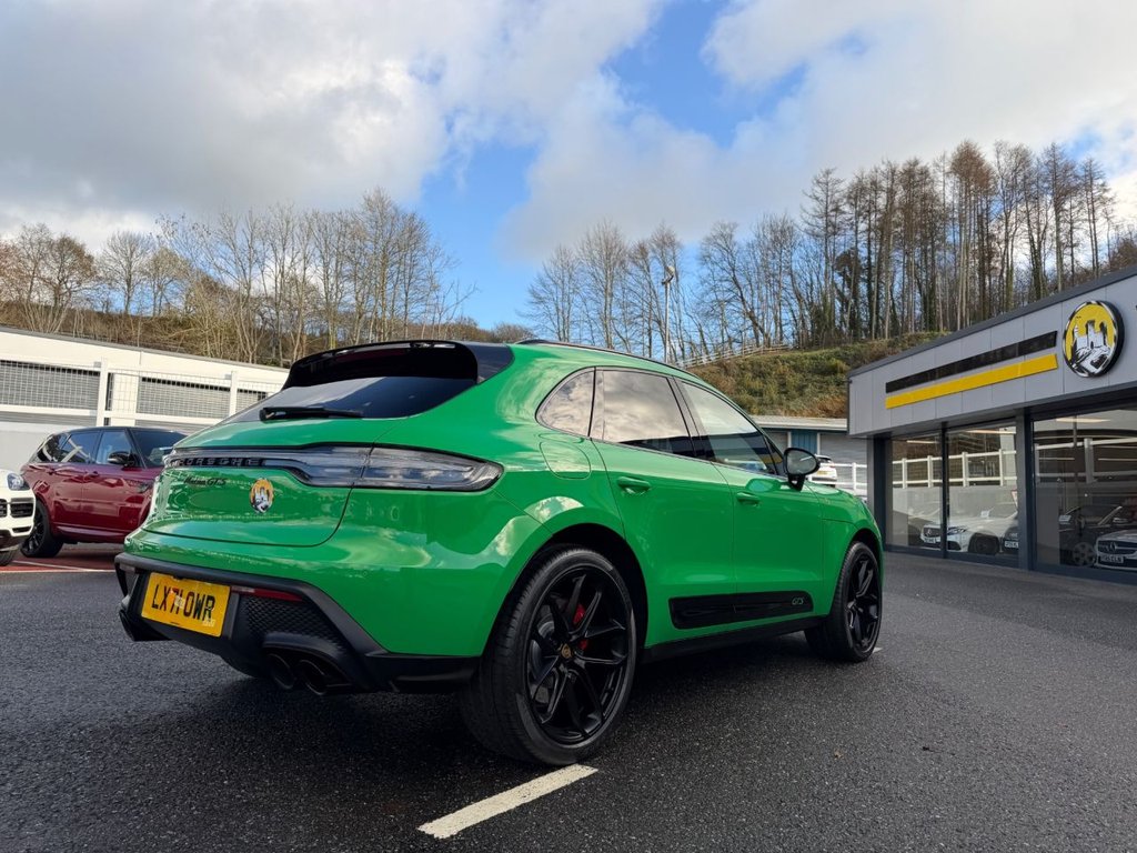 Used Porsche Macan 2021 for sale - 76740617: Photo 6