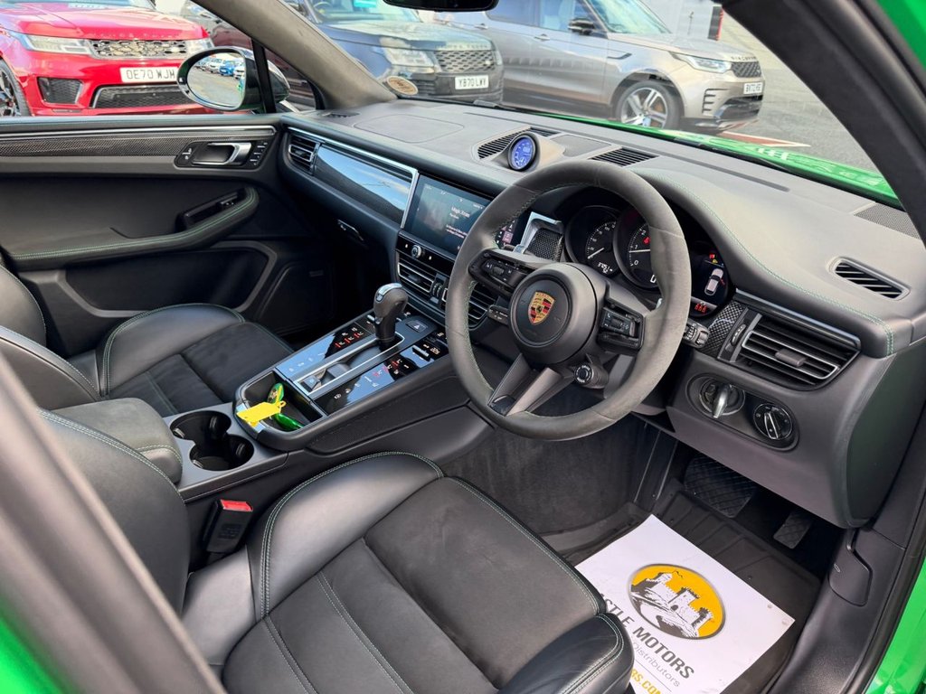 Used Porsche Macan 2021 for sale - 76740617: Photo 9