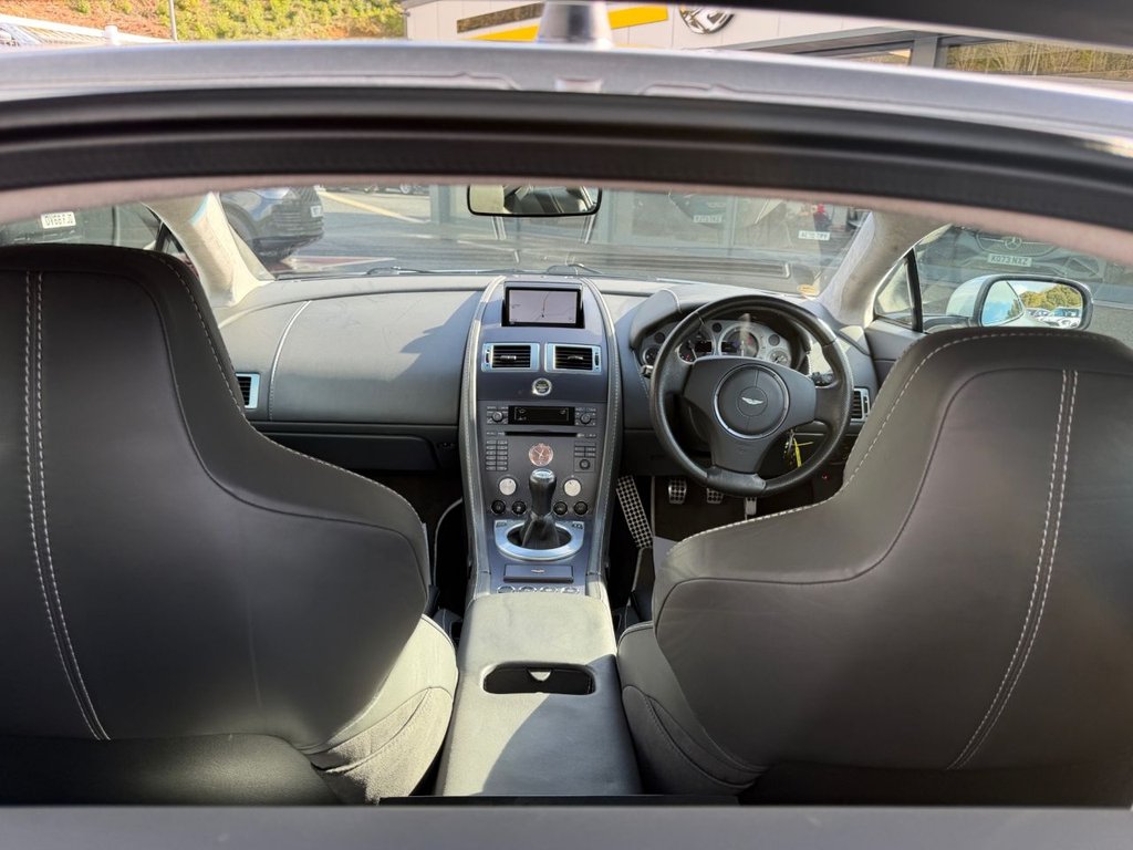 Used Aston Martin Vantage 2006 for sale - 76368158: Photo 15