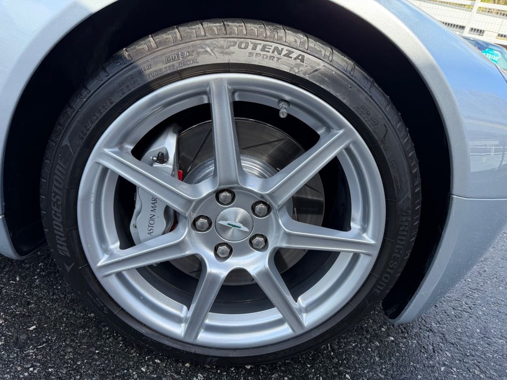 Used Aston Martin Vantage 2006 for sale - 76368158: Photo 39