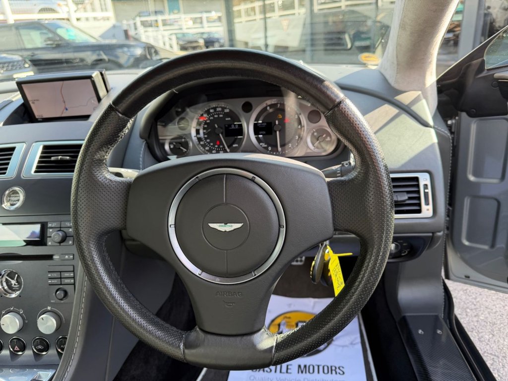 Used Aston Martin Vantage 2006 for sale - 76368158: Photo 9