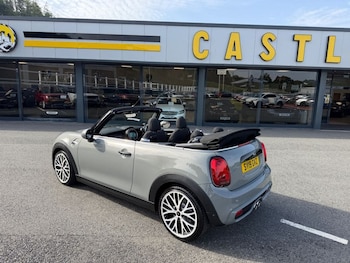 Used MINI Convertible 2019 for sale - 78996251: Photo