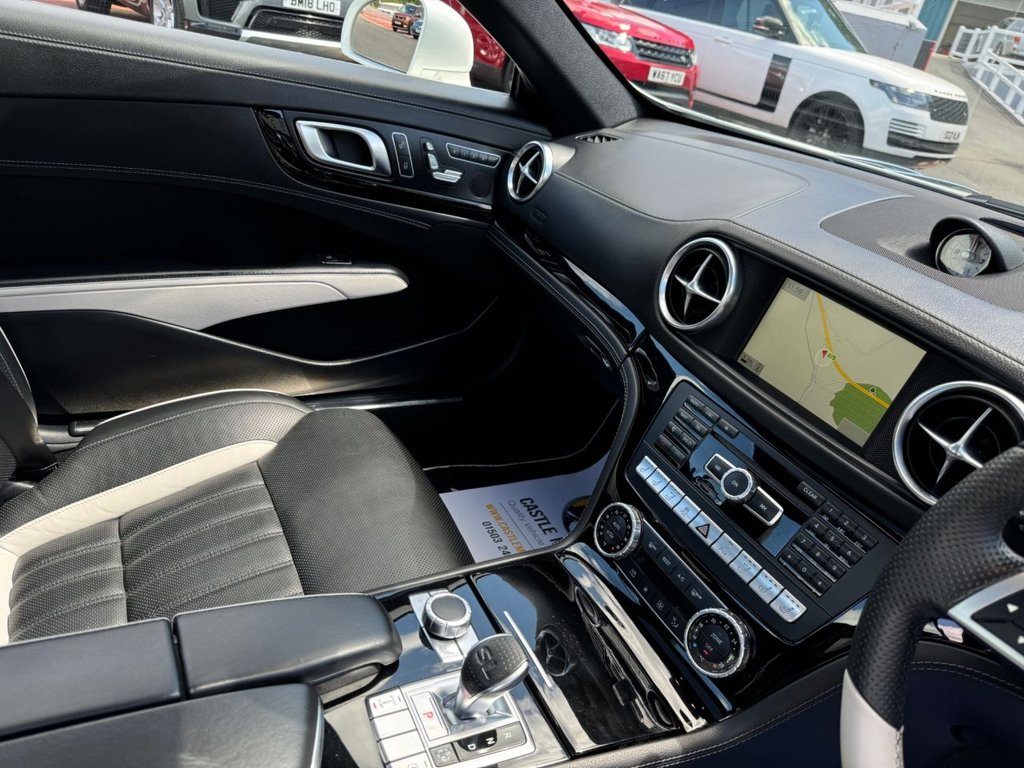 Used Mercedes-Benz SL 2016 for sale - 76617900: Photo 15