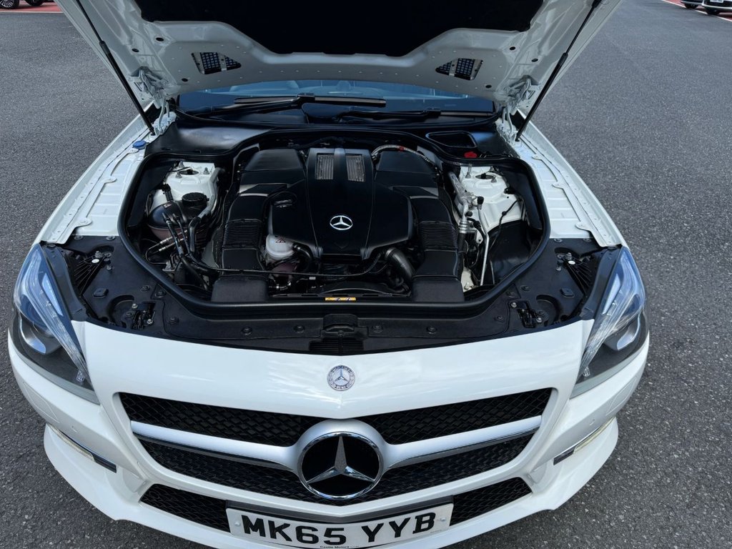 Used Mercedes-Benz SL 2016 for sale - 76617900: Photo 24