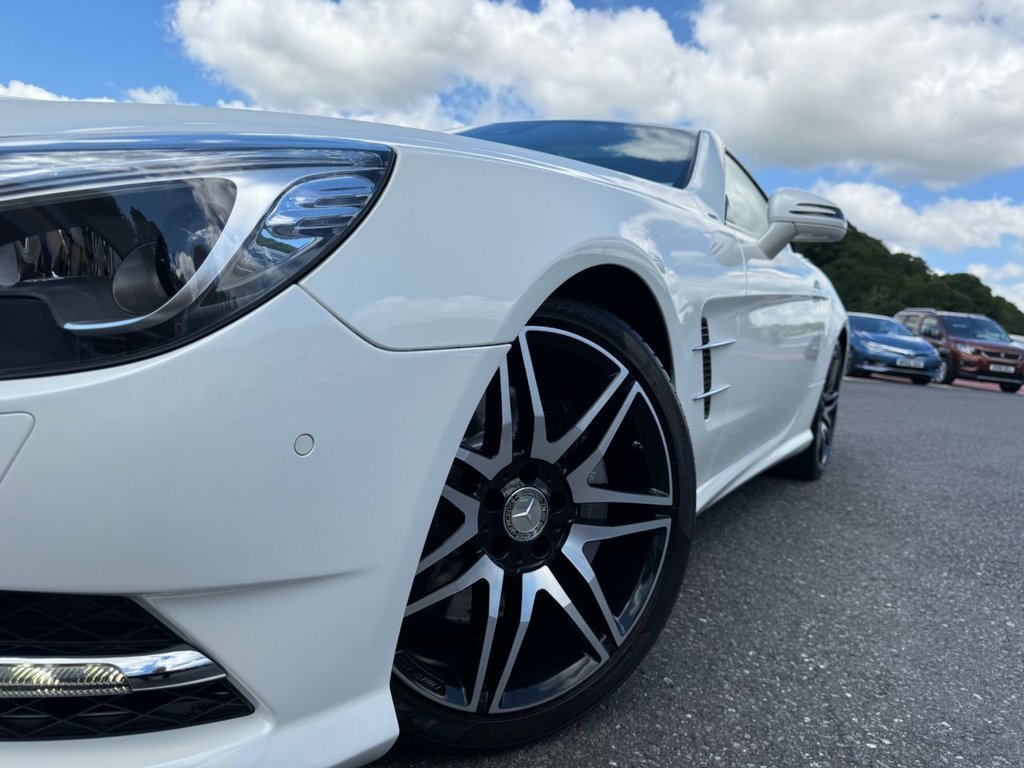 Used Mercedes-Benz SL 2016 for sale - 76617900: Photo 30