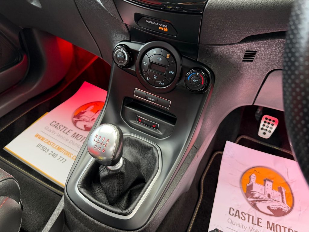 Used Ford Fiesta 2014 for sale - 76569756: Photo 15