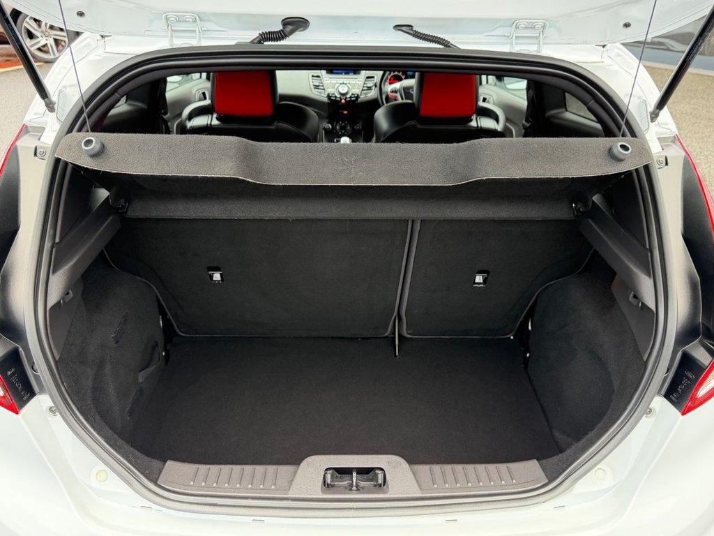 Used Ford Fiesta 2014 for sale - 76569756: Photo 23