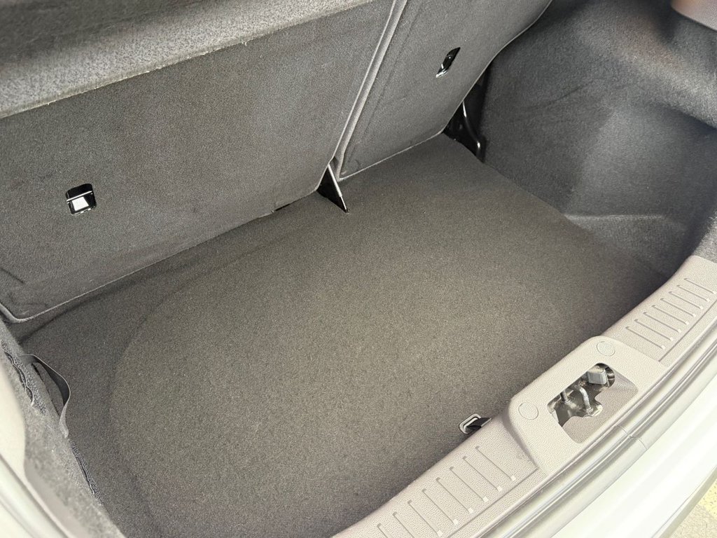 Used Ford Fiesta 2014 for sale - 76569756: Photo 24