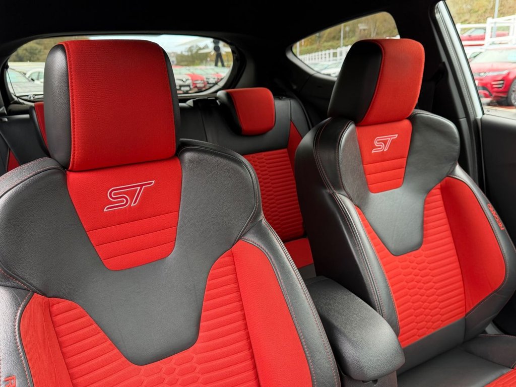 Used Ford Fiesta 2014 for sale - 76569756: Photo 41