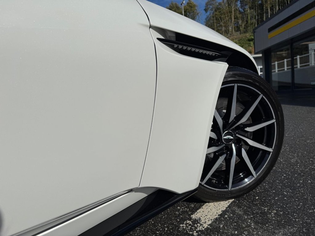 Used Aston Martin DB11 2020 for sale - 76396141: Photo 24