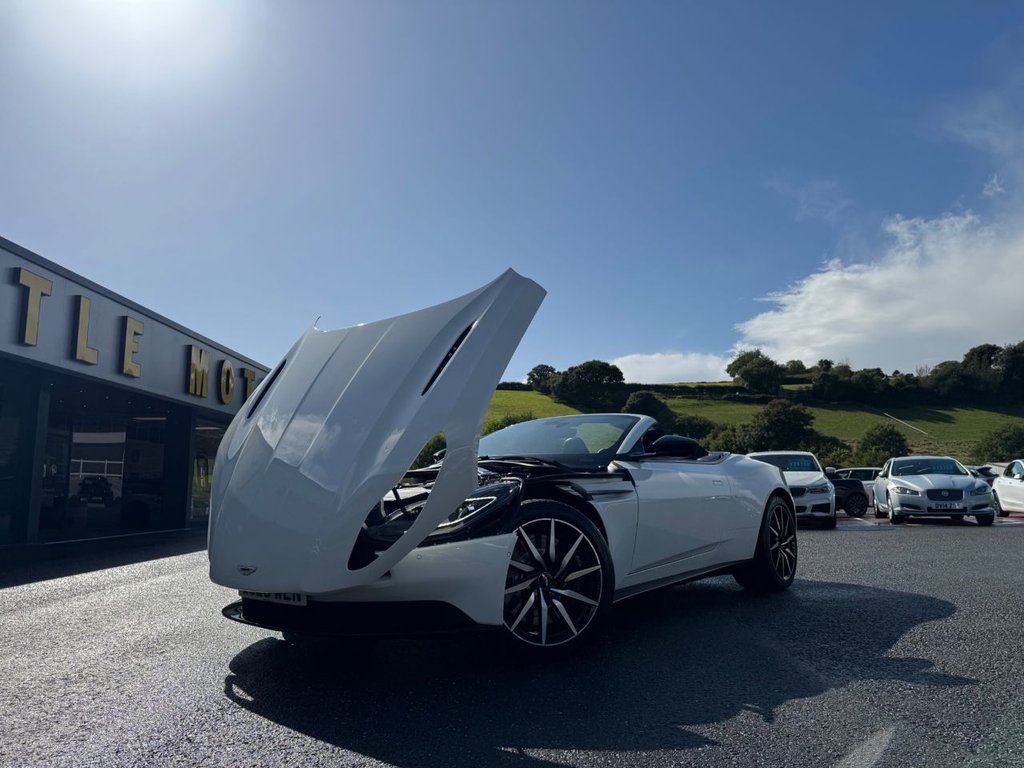 Used Aston Martin DB11 2020 for sale - 76396141: Photo 26