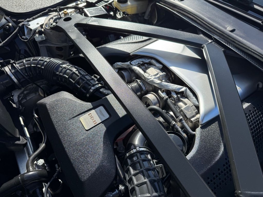 Used Aston Martin DB11 2020 for sale - 76396141: Photo 27
