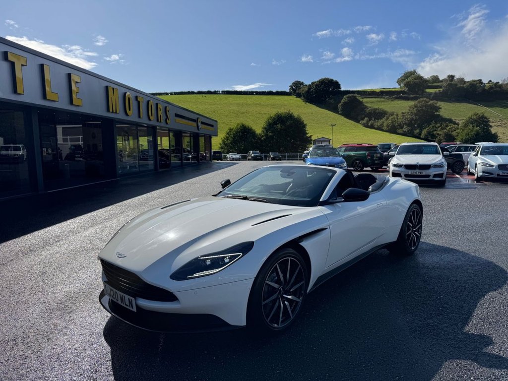 Used Aston Martin DB11 2020 for sale - 76396141: Photo 3
