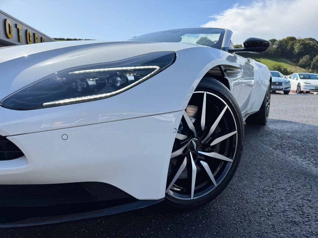 Used Aston Martin DB11 2020 for sale - 76396141: Photo 31