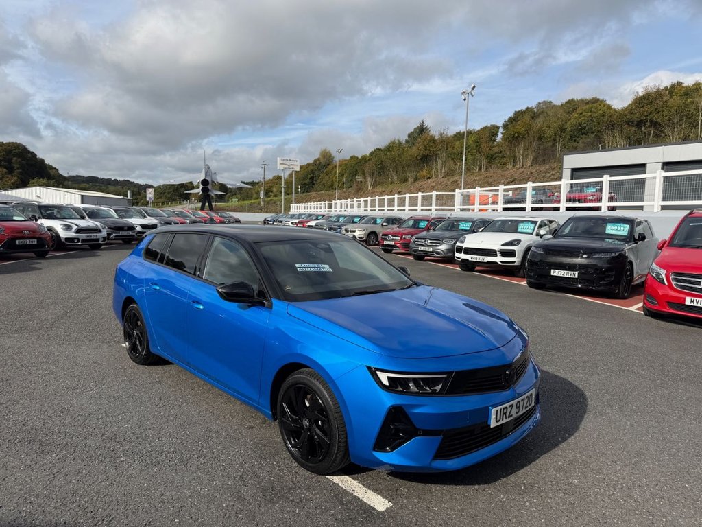 Used Vauxhall Astra 2023 for sale - 76162860: Photo 1