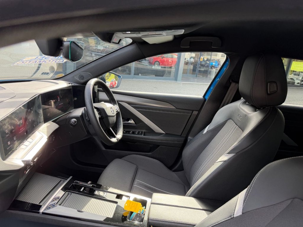 Used Vauxhall Astra 2023 for sale - 76162860: Photo 20