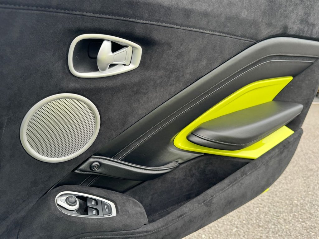 Used Aston Martin Vantage 2019 for sale - 77507470: Photo 32