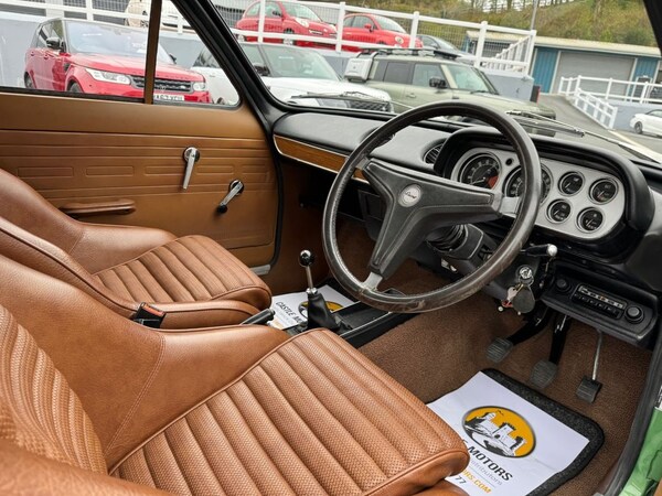 Used Ford Escort 1970 for sale - 70988610: Photo 39