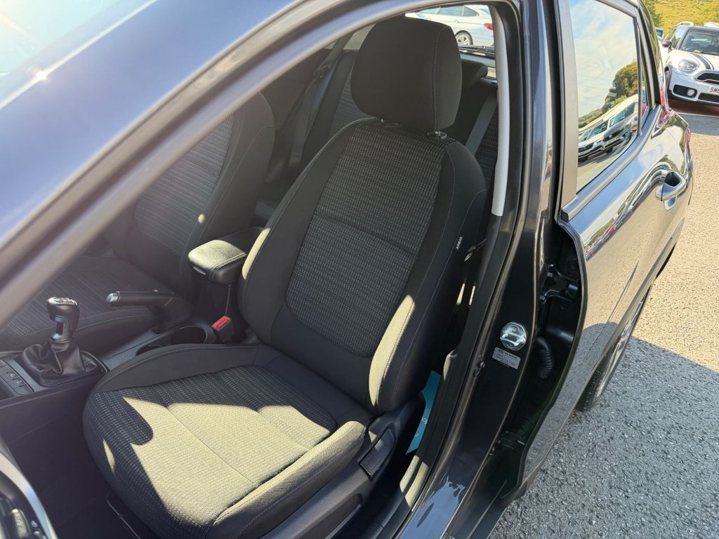 Used Kia Stonic 2019 for sale - 76303511: Photo 18