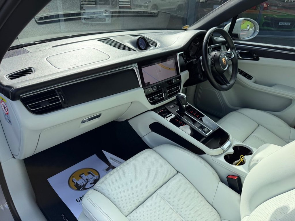 Used Porsche Macan 2021 for sale - 77879685: Photo 23