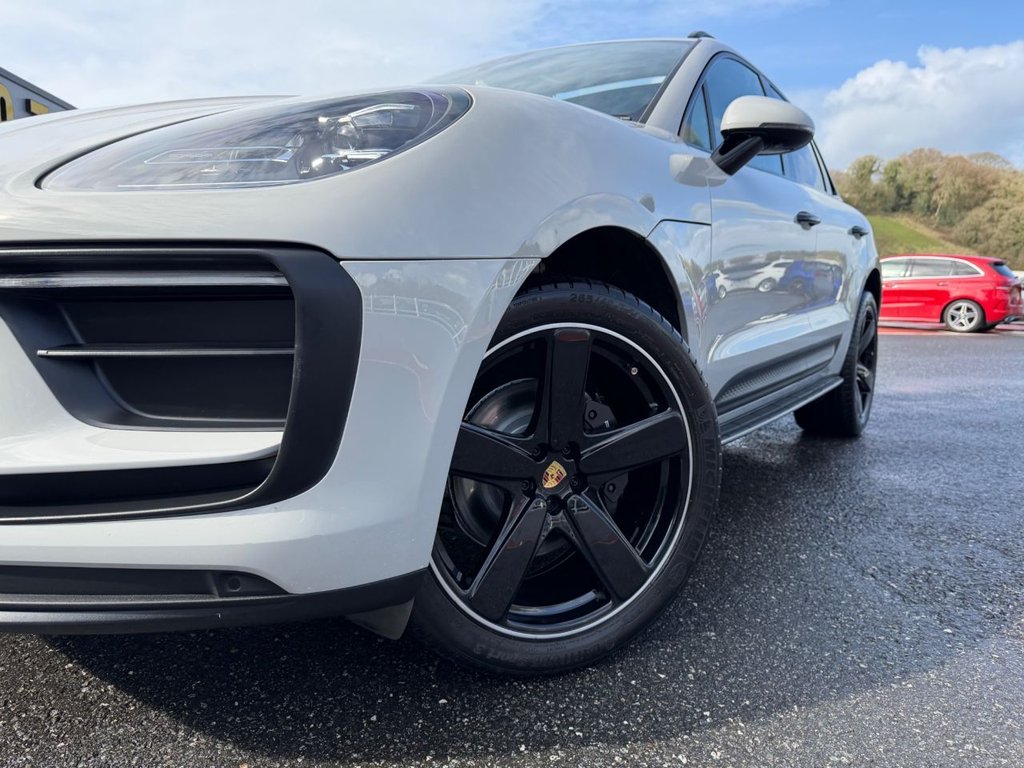 Used Porsche Macan 2021 for sale - 77879685: Photo 35